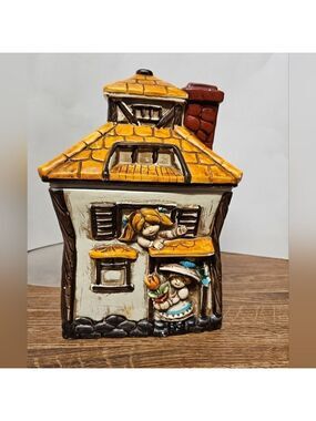 Vintage 1993 Giftcraft Ceramic Cottage with Kids Cookie Jar